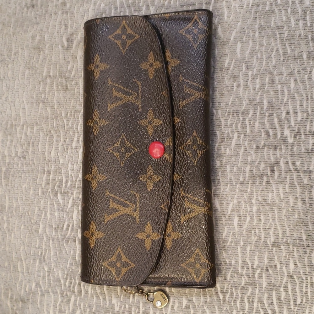 Louis Vuitton Emilie Wallet